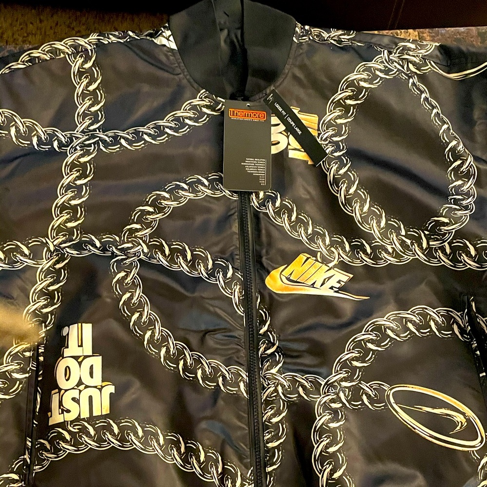 Nike synthetic fill icon jacket